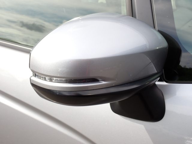 車両画像27