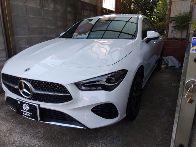 ＣＬＡクラス　２０００　ＣＬＡ２００ｄ　右ハンドル　４