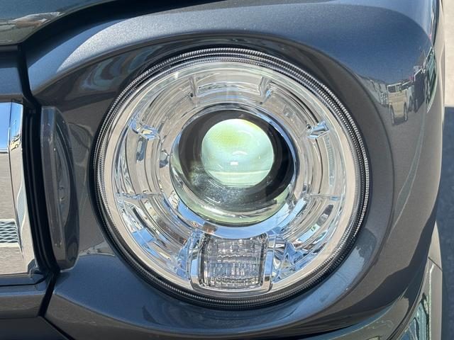 車両画像11