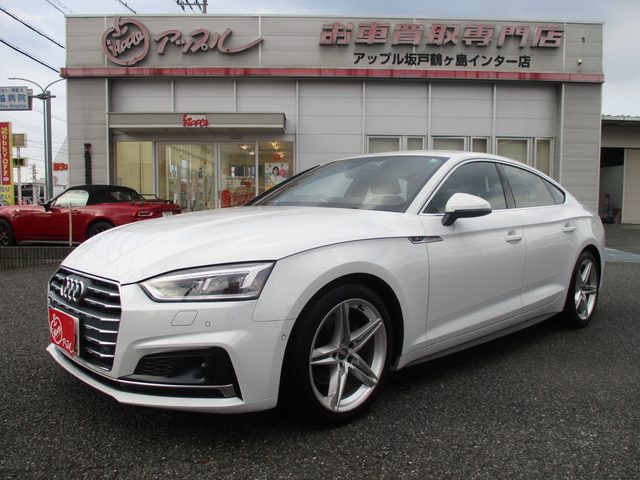 Ａ５　スポーツバック　４０　ＴＦＳＩ　スポーツ　Ｓラインパッケ