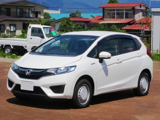 フィット　ハイブリッド　４ＷＤ　Ｆパッケージ　ナビ　衝突安全　オートＡＣ