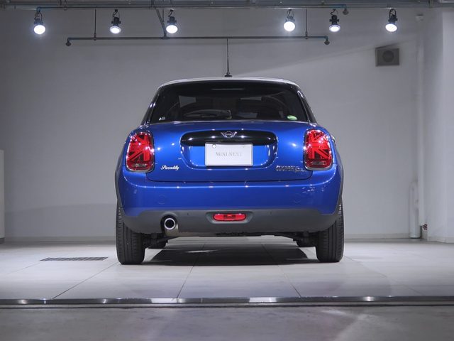 車両画像5