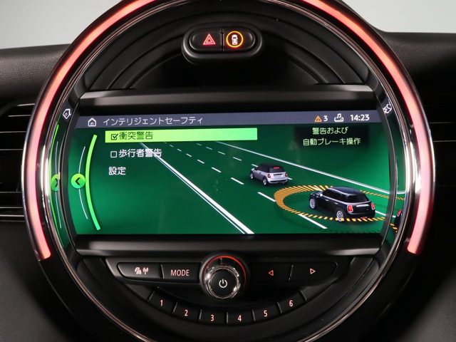 車両画像22
