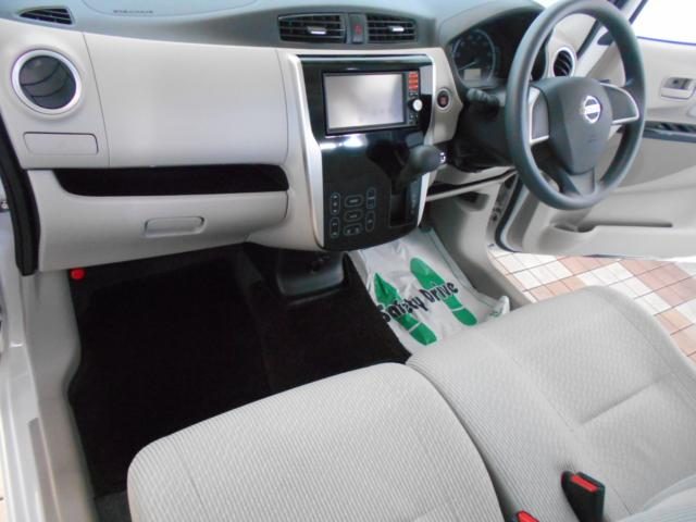 車両画像11