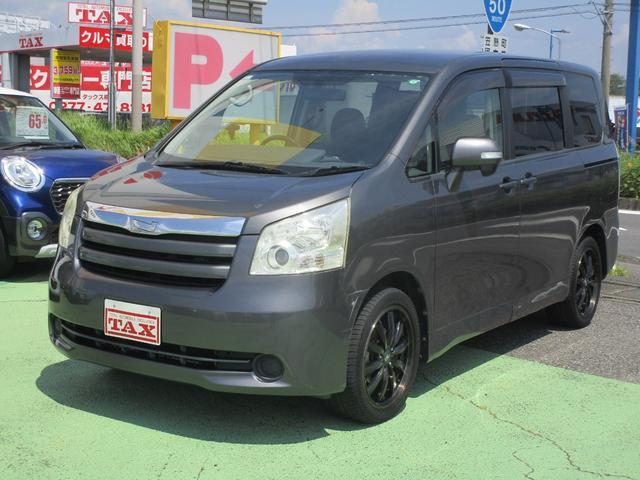 ノア　Ｘ　Ｌセレクション　禁煙車　社外ＳＤナビ
