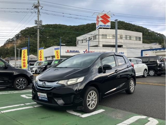 フィット　ハイブリッド　ＨＹＢＲＩＤ　Ｆパッケージ　ナビ　バック