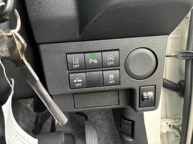 車両画像16