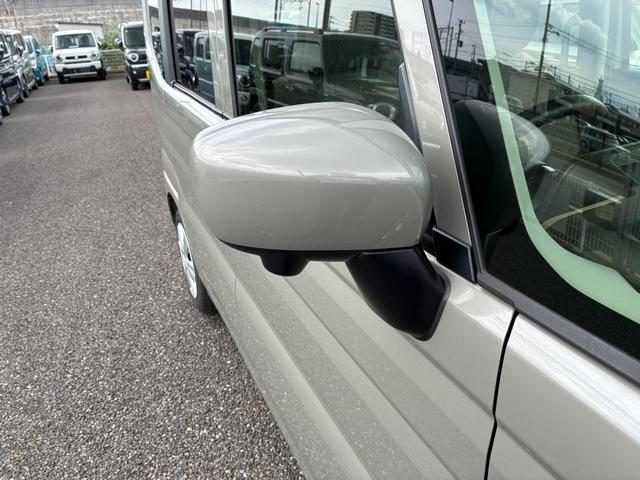 車両画像12