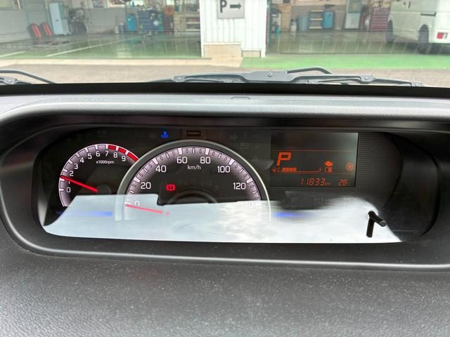 車両画像10