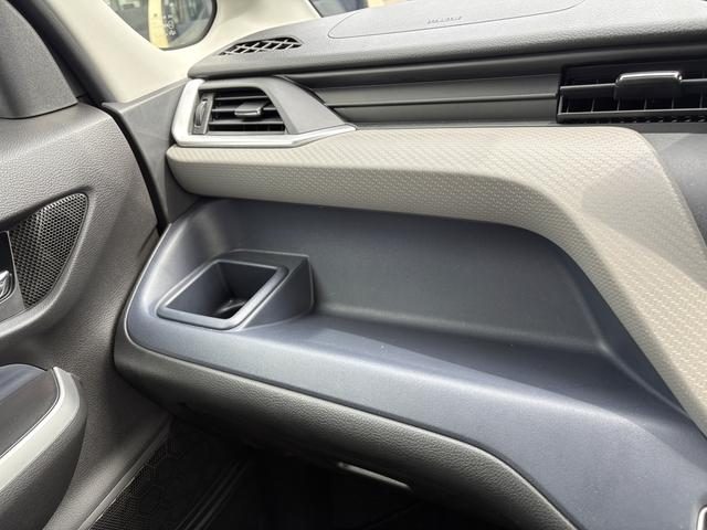 車両画像18