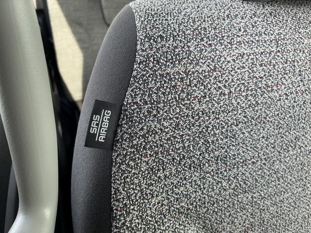車両画像18