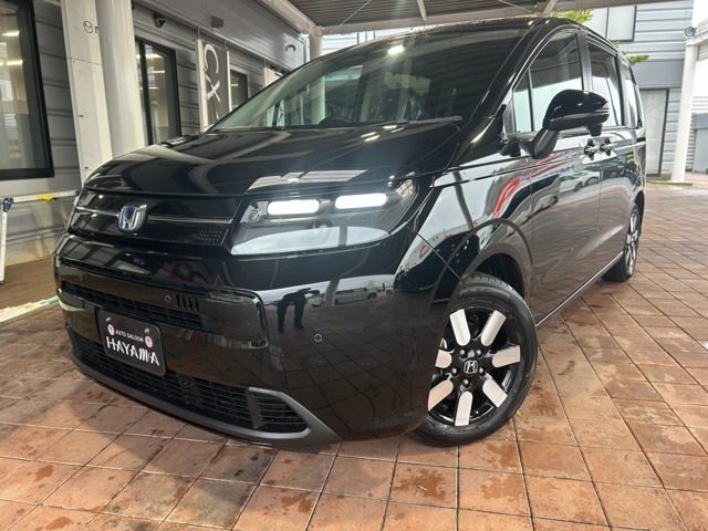 フリード　ｅ：ＨＥＶ　１．５　ｅ：ＨＥＶ　エアー　ＥＸ　ホンダ