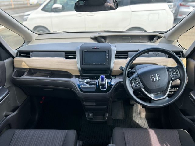 車両画像2