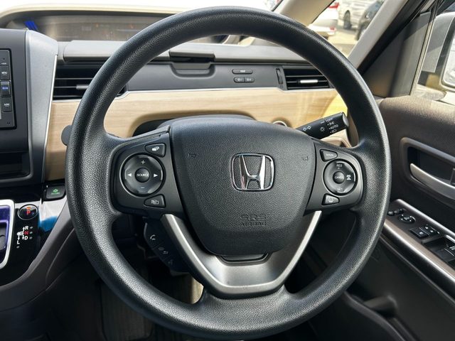 車両画像11