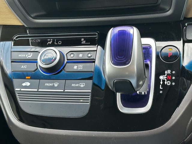 車両画像13