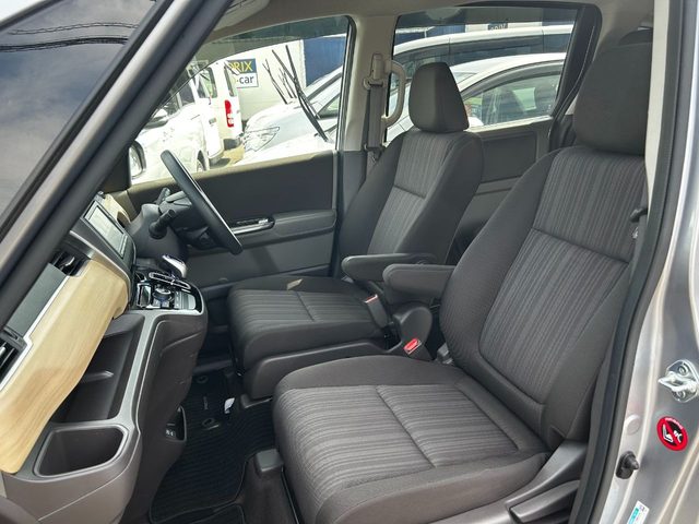 車両画像26