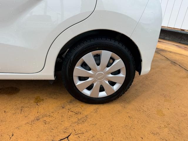 車両画像30
