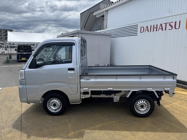 車両画像4