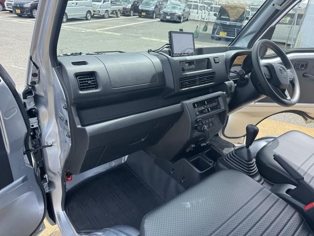 車両画像26