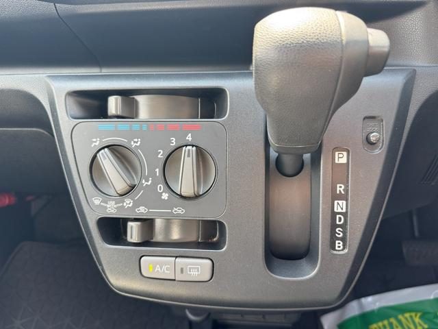車両画像19