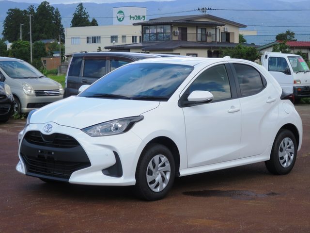 ヤリス　Ｘナビ　衝突安全　ＰＵＳＨ　新ＥＴＣ