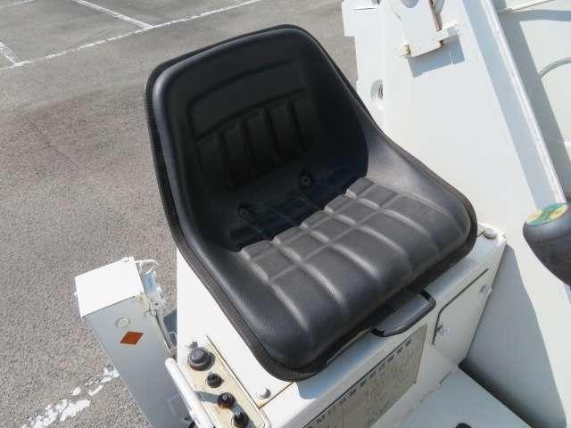 車両画像12