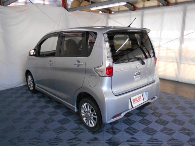 車両画像10