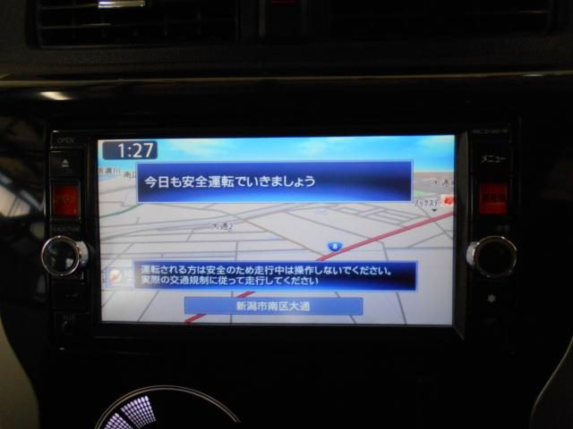 車両画像23
