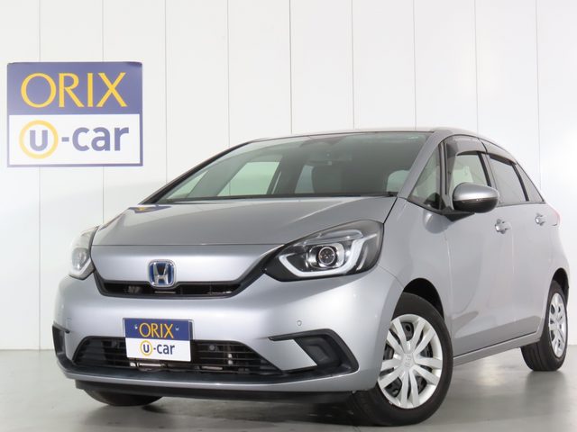 フィット　ｅ：ＨＥＶ　ベーシック