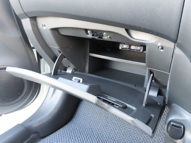 車両画像13