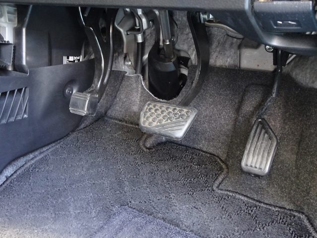 車両画像26