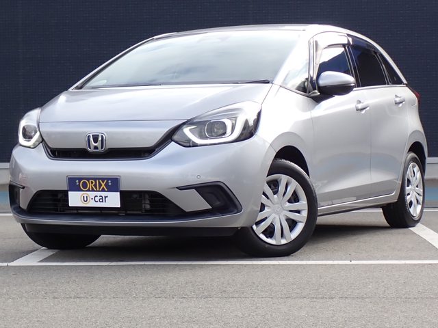 フィット　ｅ：ＨＥＶ　ベーシック