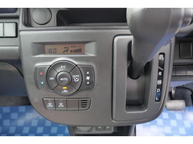 車両画像11