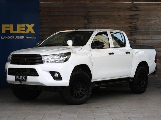 ハイラックス　４ＷＤ　４ドア２．４Ｘディーゼルターボ