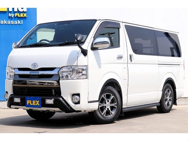 ハイエースバン　２ＷＤ　５Ｄ２．０スーパーＧＬ　５０ＴＨ　ＡＮＶ