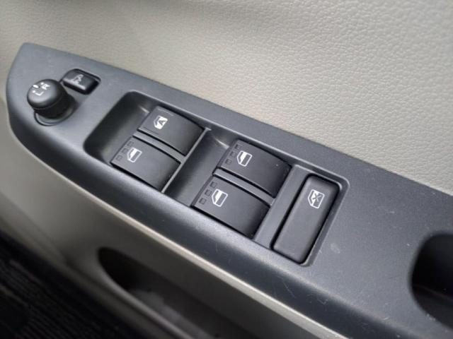 車両画像16