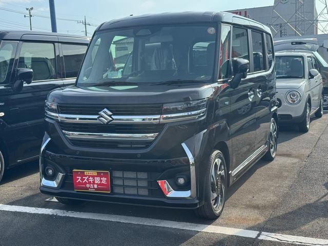 スペーシア　カスタム　４ＷＤ　カスタム　ＨＹＢＲＩＤ　ＸＳターボ