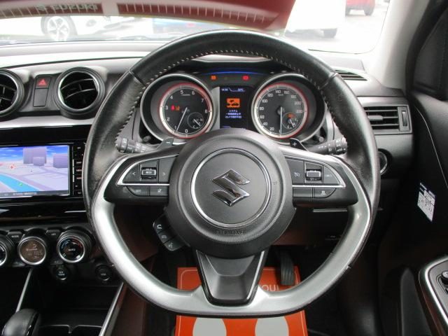 車両画像12