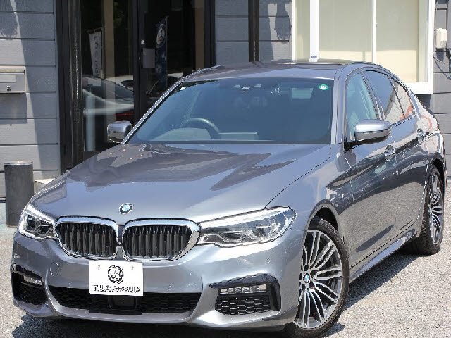 ５シリーズ　セダン　５３０ｉ　Ｍスポーツ