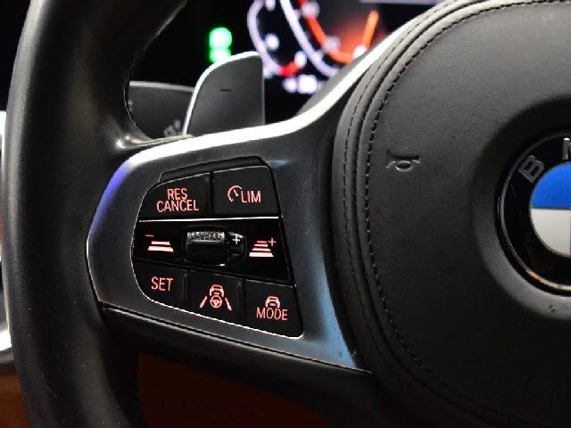 車両画像4