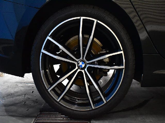 車両画像8
