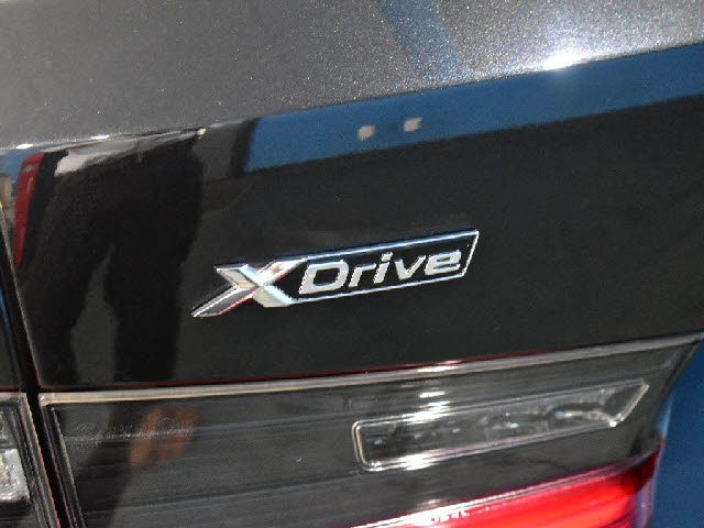 車両画像10