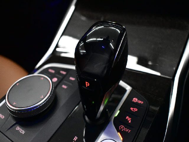 車両画像14