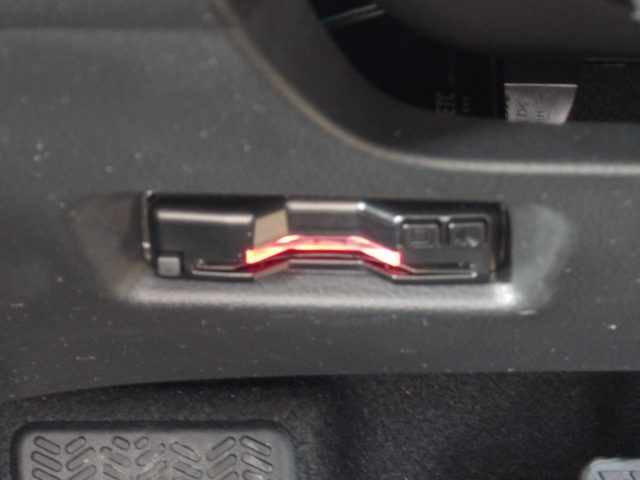車両画像8