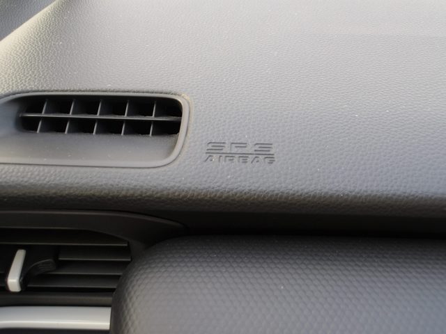 車両画像16