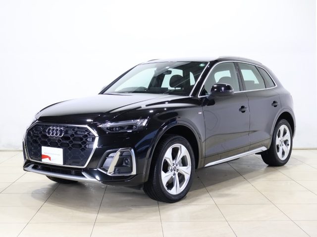 Ｑ５　４０　ＴＤＩ　クワトロ　Ｓライン