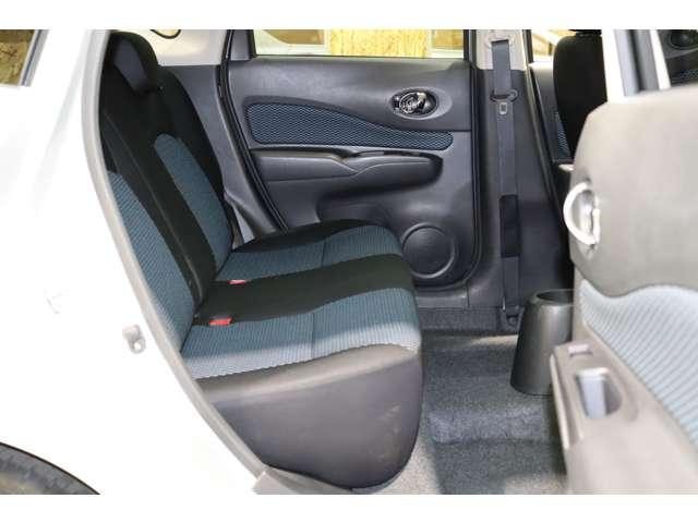 車両画像18