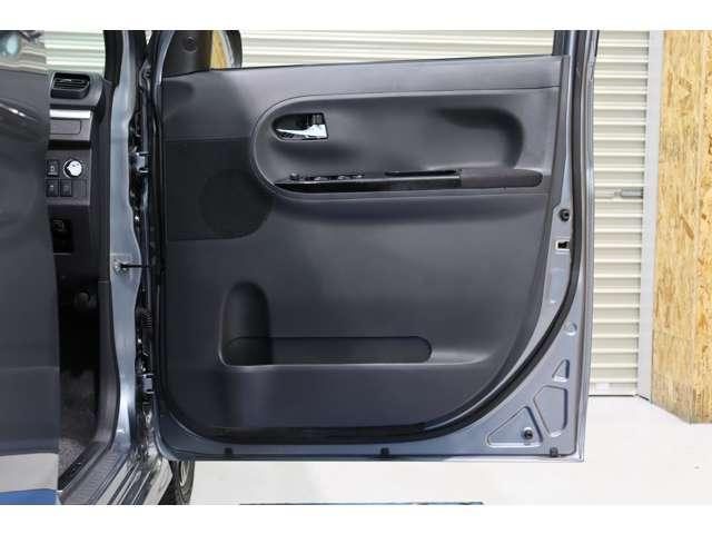 車両画像17