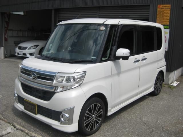 タント　カスタム　４ＷＤ　ＲＳ　スマートセレクション　ＳＡ