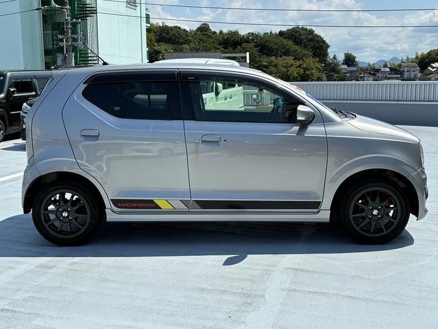 車両画像8